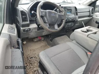 2019 Ford Super Duty F-250 SRW XL with VIN 1FTBF2B64KEE19737, listed as a Copart auction lot 52039295 with 41,974 mi miles and Salvage Title. Bid and sale history available at carsss.com. Image 8.