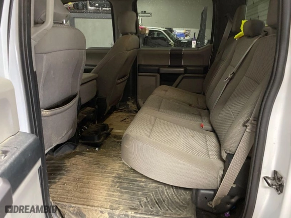 2018 Ford F-150 XL with VIN 1FTEW1E58JFE24717, listed as a IAAI auction lot 41897792 with 208,101 mi miles. Bid and sale history available at carsss.com. Image 9.