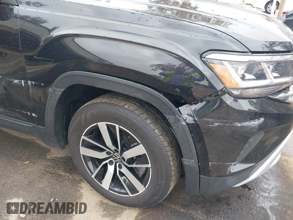2022 Volkswagen Atlas SE with VIN 1V2DP2CA5NC554636, listed as a IAAI auction lot 41500393 with 38,491 mi miles and . Bid and sale history available at DreamBid. Image 6.