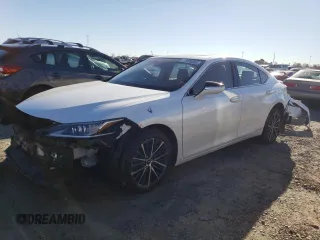 2022 Lexus ES 300h z VIN 58ADA1C13NU014634, wystawiony jako Copart lot #45336795 z przebiegiem 29 850 mil mil oraz Szkoda całkowita • Salvage title. Historia ofert i sprzedaży dostępna na DreamBid. Obrazek 1.