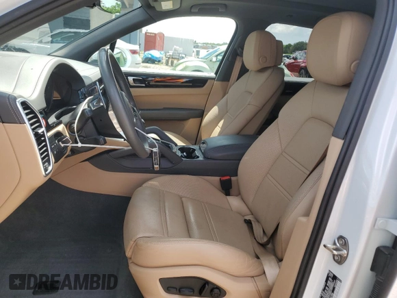 2023 Porsche Cayenne with VIN WP1AA2AY0PDA01300, listed as a Copart auction lot 56468895 with 32,576 mi miles and Salvage title. Bid and sale history available at DreamBid. Image 7.