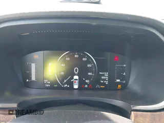 2017 Volvo S90 Momentum с VIN YV1102AK1H1010312, выставлен на аукционе IAAI как лот 41758726 с пробегом 93 375 миль миль и . История ставок и продаж доступна на DreamBid. Изображение 7.