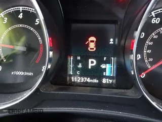 2021 Mitsubishi Outlander ES z VIN JA4APUAU1MU014152, wystawiony jako IAAI lot #41689335 z przebiegiem 112 374 mil mil oraz . Historia ofert i sprzedaży dostępna na DreamBid. Obrazek 16.