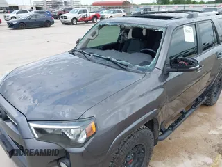 2020 Toyota 4Runner SR5 with VIN JTEZU5JR0L5214205, listed as a IAAI auction lot 42056527 with 159,814 mi miles and . Bid and sale history available at DreamBid. Image 6.