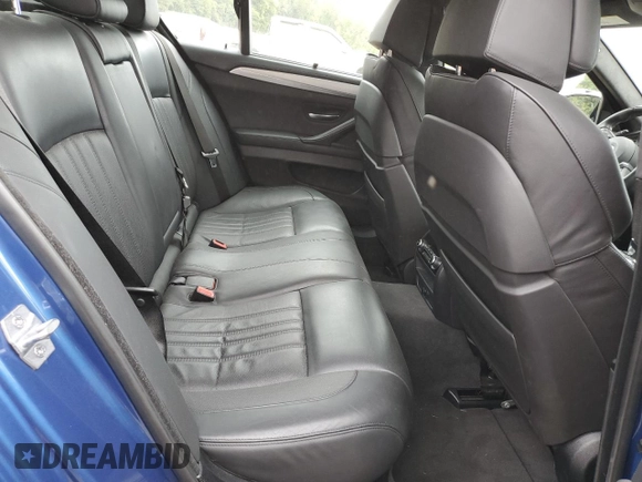 2014 BMW M5 z VIN WBSFV9C5XED097563, wystawiony jako Copart lot #72175354 z przebiegiem 73 406 mil mil oraz Szkody całkowita. Historia ofert i sprzedaży dostępna na DreamBid. Obrazek 10.