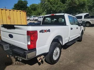 2019 Ford F-250 XL z VIN 1FT7W2BT4KEG48172, wystawiony jako IAAI lot #42556049 z przebiegiem 89 463 mil mil oraz . Historia ofert i sprzedaży dostępna na DreamBid. Obrazek 1.