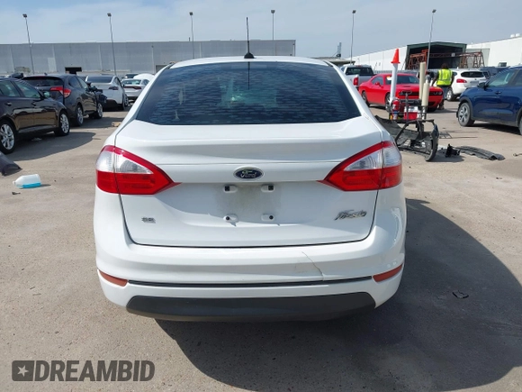2017 Ford Fiesta SE z VIN 3FADP4BJ1HM126375, wystawiony jako IAAI lot #42244318 z przebiegiem 70 829 mil mil oraz . Historia ofert i sprzedaży dostępna na DreamBid. Obrazek 17.