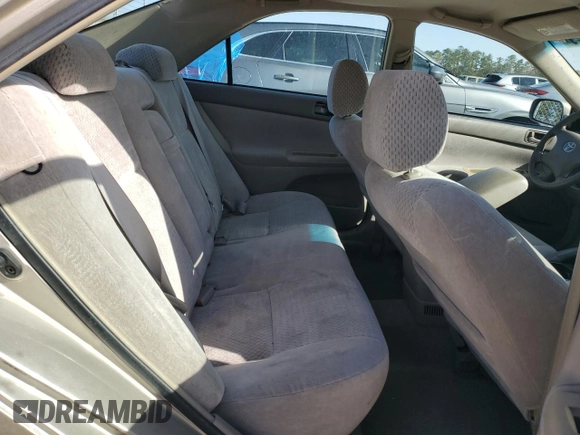 2003 Toyota Camry LE with VIN 4T1BE32K73U221744, listed as a Copart auction lot 50064175 with 218,325 mi miles and Clean Title. Bid and sale history available at DreamBid. Image 10.