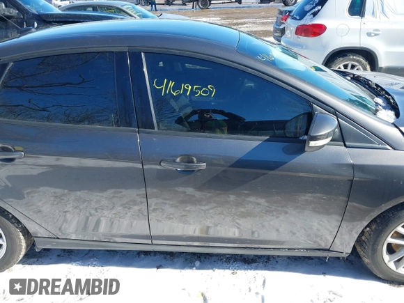 2016 Ford Focus SE with VIN 1FADP3F27GL257596, listed as a IAAI auction lot 41619509 with 75,606 mi miles. Bid and sale history available at carsss.com. Image 13.