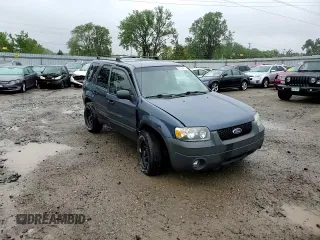 2005 Ford Escape XLT z VIN 1FMYU93145KB29172, wystawiony jako Copart lot #57724475 z przebiegiem 146 236 mil mil oraz Szkoda całkowita • Salvage title. Historia ofert i sprzedaży dostępna na DreamBid. Obrazek 14.
