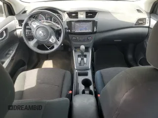 2019 Nissan Sentra S z VIN 3N1AB7AP5KY423252, wystawiony jako Copart lot #54676075 z przebiegiem 54 812 mil mil oraz Szkoda całkowita • Salvage title. Historia ofert i sprzedaży dostępna na DreamBid. Obrazek 8.