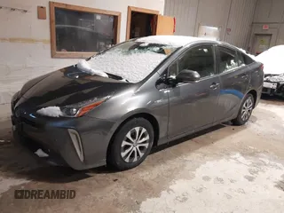 2020 Toyota Prius LE with VIN JTDL9RFU5L3020409, listed as a IAAI auction lot 41171668 with 122,208 mi miles and . Bid and sale history available at DreamBid. Image 2.