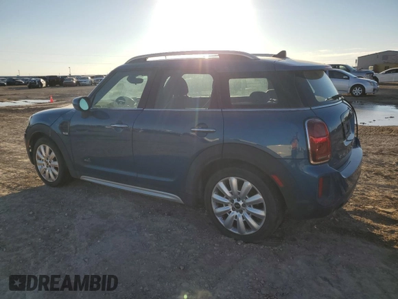 2022 MINI Countryman Cooper with VIN WMZ43BR06N3N37520, listed as a Copart auction lot 80974084 with 31,037 mi miles and Salvage title. Bid and sale history available at DreamBid. Image 2.