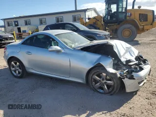 2006 Mercedes-Benz SLK 280 z VIN WDBWK54F56F115231, wystawiony jako Copart lot #52214905 z przebiegiem 87 263 mil mil oraz Szkoda całkowita • Salvage title. Historia ofert i sprzedaży dostępna na DreamBid. Obrazek 4.