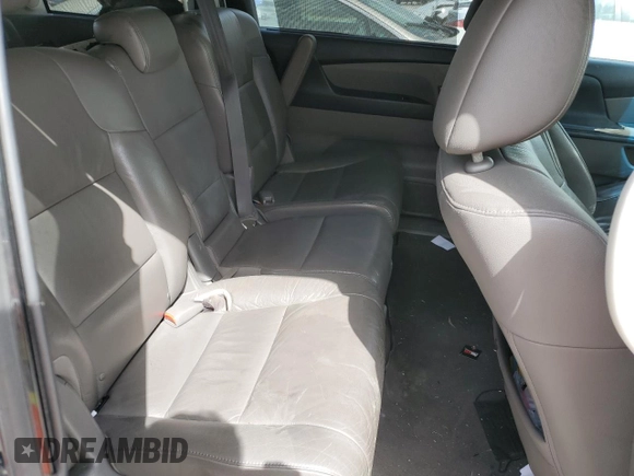 2012 Honda Odyssey Touring z VIN 5FNRL5H93CB070824, wystawiony jako Copart lot #49213465 z przebiegiem 287 745 mil mil oraz Szkoda całkowita • Salvage title. Historia ofert i sprzedaży dostępna na DreamBid. Obrazek 11.
