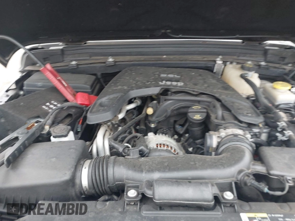 2019 Jeep Wrangler Unlimited Sport Altitude with VIN 1C4HJXDG0KW559807, listed as a IAAI auction lot 41790082 with 34,221 mi miles and . Bid and sale history available at DreamBid. Image 10.