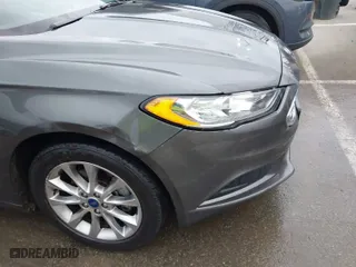 2017 Ford Fusion SE with VIN 3FA6P0H76HR326538, listed as a IAAI auction lot 41612994 with 86,319 mi miles. Bid and sale history available at carsss.com. Image 19.