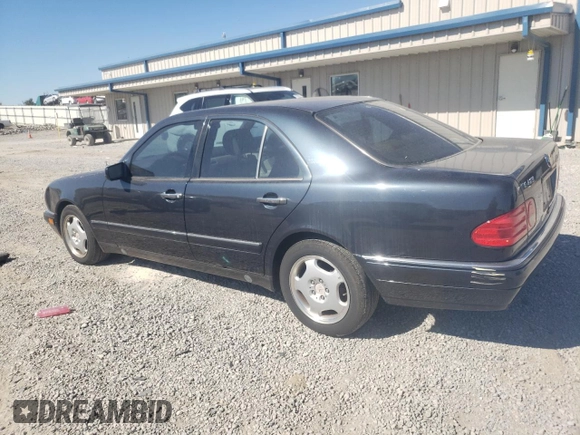 1997 Mercedes-Benz E-Class with VIN WDBJF72F0VA189407, listed as a Copart auction lot 76073234 with 114,692 mi miles and Salvage Title. Bid and sale history available at carsss.com. Image 2.