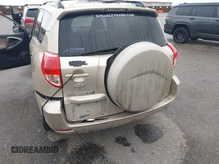 2007 Toyota RAV4 with VIN JTMBD33V776035471, listed as a IAAI auction lot 41787302 with 156,188 mi miles. Bid and sale history available at carsss.com. Image 6.