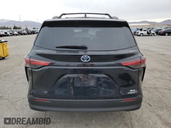 2022 Toyota Sienna XLE with VIN 5TDYRKEC6NS089598, listed as a Copart auction lot 49350255 with 66,552 mi miles and Salvage Title. Bid and sale history available at DreamBid. Image 6.