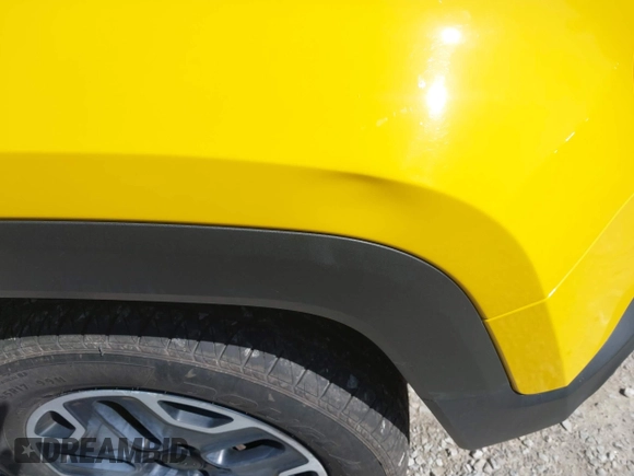 2015 Jeep Renegade Trailhawk with VIN ZACCJBCT0FPB69420, listed as a IAAI auction lot 41982518 with 133,375 mi miles and . Bid and sale history available at DreamBid. Image 6.