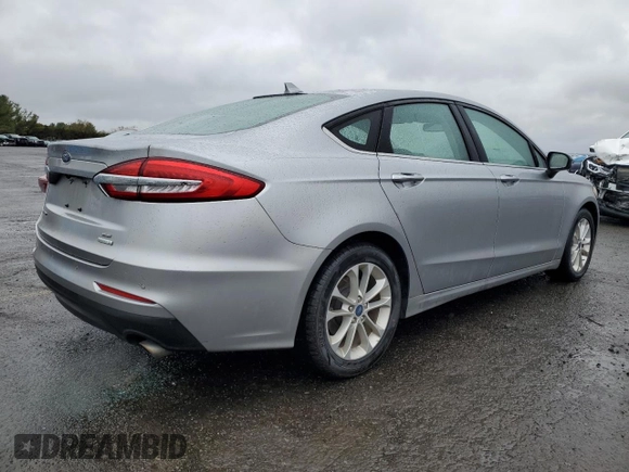 2020 Ford Fusion SE with VIN 3FA6P0HD3LR142902, listed as a Copart auction lot 51999185 with 43,220 mi miles and Salvage Title. Bid and sale history available at carsss.com. Image 3.