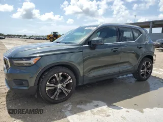 2019 Volvo XC40 Inscription z VIN YV4162UL4K2049550, wystawiony jako Copart lot #58438305 z przebiegiem 106 882 mil mil oraz Szkoda całkowita • Salvage title. Historia ofert i sprzedaży dostępna na DreamBid. Obrazek 1.