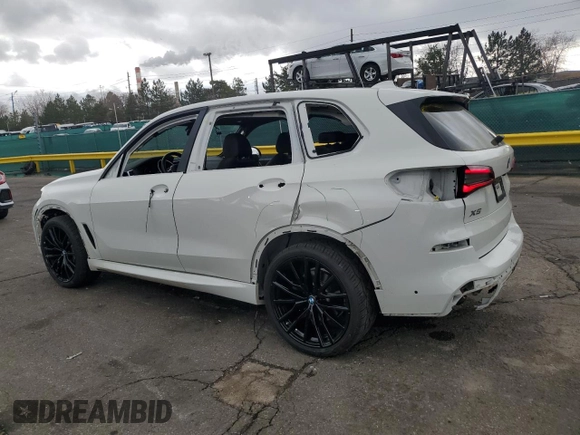 2021 BMW X5 xDrive40i z VIN 5UXCR6C08M9F27126, wystawiony jako Copart lot #51867935 z przebiegiem 16 951 mil mil oraz Szkoda całkowita • Salvage title. Historia ofert i sprzedaży dostępna na DreamBid. Obrazek 2.