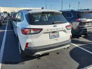 2021 Ford Escape S с VIN 1FMCU0F60MUA89060, выставлен на аукционе IAAI как лот 42066408 с пробегом 46 241 миль миль и . История ставок и продаж доступна на DreamBid. Изображение 1.