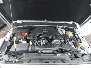 2021 Jeep Wrangler Unlimited Sahara with VIN 1C4HJXEG6MW751752, listed as a IAAI auction lot 41104960 with 47,460 mi miles and . Bid and sale history available at DreamBid. Image 10.