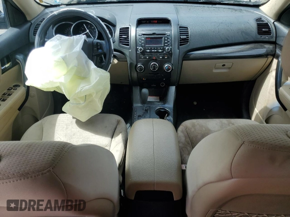 2011 Kia Sorento LX with VIN 5XYKT4A14BG143660, listed as a Copart auction lot 48364195 with 88,883 mi miles and Salvage Title. Bid and sale history available at carsss.com. Image 8.