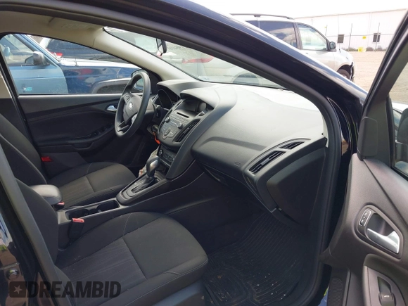 2017 Ford Focus SE с VIN 1FADP3F20HL346606, выставлен на аукционе IAAI как лот 42198410 с пробегом 10 879 миль миль и . История ставок и продаж доступна на DreamBid. Изображение 5.