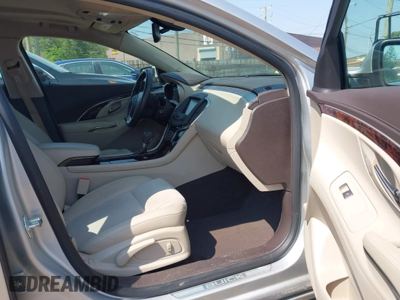 2016 Buick LaCrosse with VIN 1G4GA5G39GF150040, listed as a IAAI auction lot 42492197 with 71,743 mi miles and . Bid and sale history available at DreamBid. Image 5.