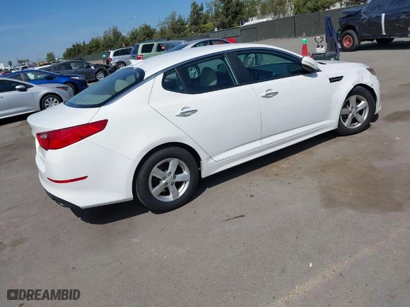 2015 Kia Optima LX with VIN KNAGM4A76F5597167, listed as a IAAI auction lot 41896660 with 82,939 mi miles. Bid and sale history available at carsss.com. Image 4.
