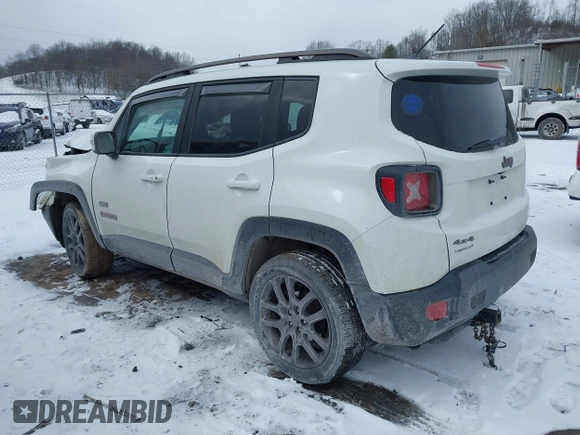 2016 Jeep Renegade Latitude with VIN ZACCJBBT6GPD81497, listed as a IAAI auction lot 41605838 with 167,270 mi miles. Bid and sale history available at carsss.com. Image 3.