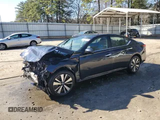 2021 Nissan Altima SV with VIN 1N4BL4DV6MN363088, listed as a Copart auction lot 50549515 with 68,716 mi miles and Salvage Title. Bid and sale history available at carsss.com. Image 1.