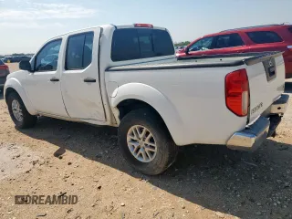 2015 Nissan Frontier SV with VIN 1N6AD0ER8FN709073, listed as a Copart auction lot 57821555 with 191,708 mi miles and Salvage title. Bid and sale history available at DreamBid. Image 2.