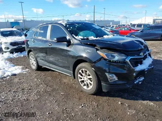 2020 Chevrolet Equinox LS with VIN 2GNAXSEV5L6108438, listed as a IAAI auction lot 40998921 with 48,028 mi miles. Bid and sale history available at carsss.com. Image 1.