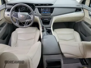 2018 Cadillac XT5 Luxury AWD z VIN 1GYKNDRSXJZ181542, wystawiony jako Copart lot #45287945 z przebiegiem 108 347 mil mil oraz Szkoda całkowita • Salvage title. Historia ofert i sprzedaży dostępna na DreamBid. Obrazek 8.