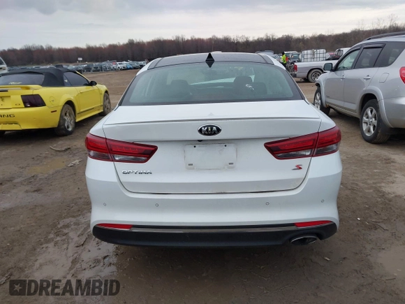 2018 Kia Optima LX with VIN 5XXGT4L31JG241732, listed as a IAAI auction lot 41943174 with 68,327 mi miles. Bid and sale history available at carsss.com. Image 17.