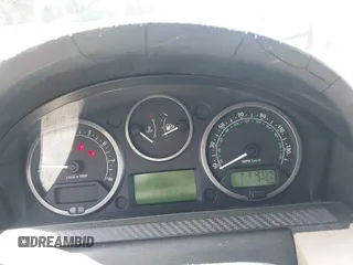 2005 Land Rover LR3 SE z VIN SALAD25405A326701, wystawiony jako IAAI lot #42504979 z przebiegiem 212 359 mil mil oraz . Historia ofert i sprzedaży dostępna na DreamBid. Obrazek 7.
