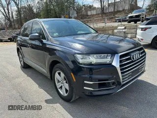 2018 Audi Q7 Premium Plus with VIN WA1LHAF77JD004065, listed as a Copart auction lot 52912895 with 70,583 mi miles and Clean Title. Bid and sale history available at carsss.com. Image 4.