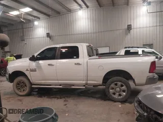 2015 Ram 2500 SLT with VIN 3C6UR5DL0FG686531, listed as a IAAI auction lot 41578746 with 201,706 mi miles. Bid and sale history available at carsss.com. Image 14.