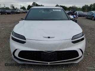 2023 Genesis GV60 Advanced z VIN KMUKCDTC1PU014504, wystawiony jako Copart lot #68915134 z przebiegiem 22 430 mil mil oraz Szkody całkowita. Historia ofert i sprzedaży dostępna na DreamBid. Obrazek 5.