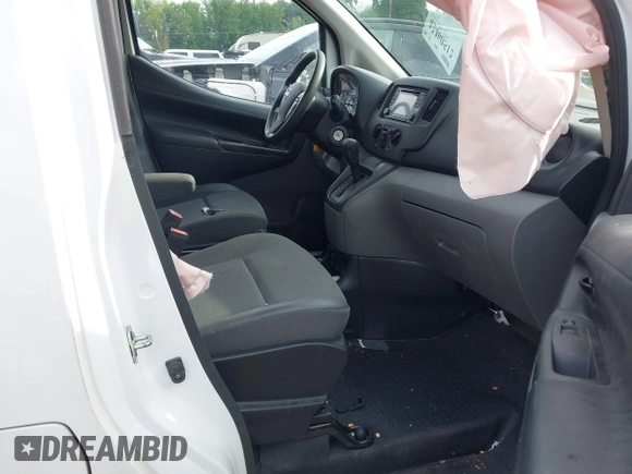 2018 Nissan NV200 SV with VIN 3N6CM0KN1JK704029, listed as a IAAI auction lot 42460512 with 262,165 mi miles and . Bid and sale history available at DreamBid. Image 5.