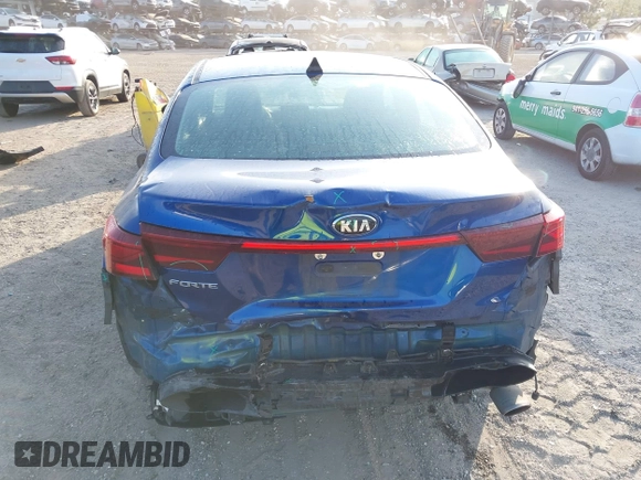 2019 Kia Forte LXS with VIN 3KPF24AD7KE031575, listed as a IAAI auction lot 41970367 with 189,353 mi miles and . Bid and sale history available at carsss.com. Image 6.