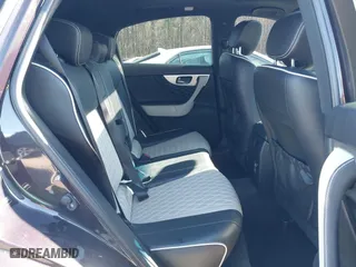 2017 Infiniti QX70 with VIN JN8CS1MU9HM140437, listed as a IAAI auction lot 41270542 with 72,312 mi miles. Bid and sale history available at carsss.com. Image 8.
