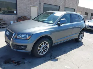 2012 Audi Q5 Premium Plus z VIN WA1LFAFP8CA062745, wystawiony jako IAAI lot #42409442 z przebiegiem 140 159 mil mil oraz . Historia ofert i sprzedaży dostępna na DreamBid. Obrazek 18.