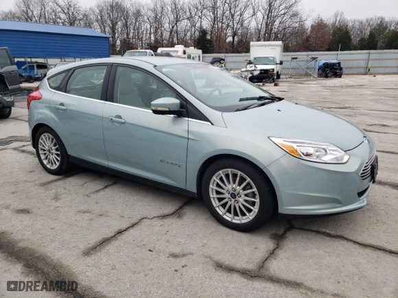 2013 Ford Focus Electric with VIN 1FADP3R46DL146756, listed as a Copart auction lot 43419335 with 57,142 mi miles and Salvage Title. Bid and sale history available at carsss.com. Image 4.