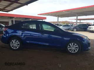 2012 Mazda Mazda3 i Touring with VIN JM1BL1V82C1611229, listed as a IAAI auction lot 41809234 with 124,929 mi miles. Bid and sale history available at carsss.com. Image 14.